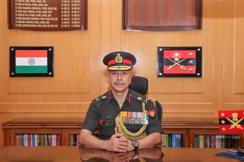 Lt_Gen_Raja_Subramani,_VCOAS